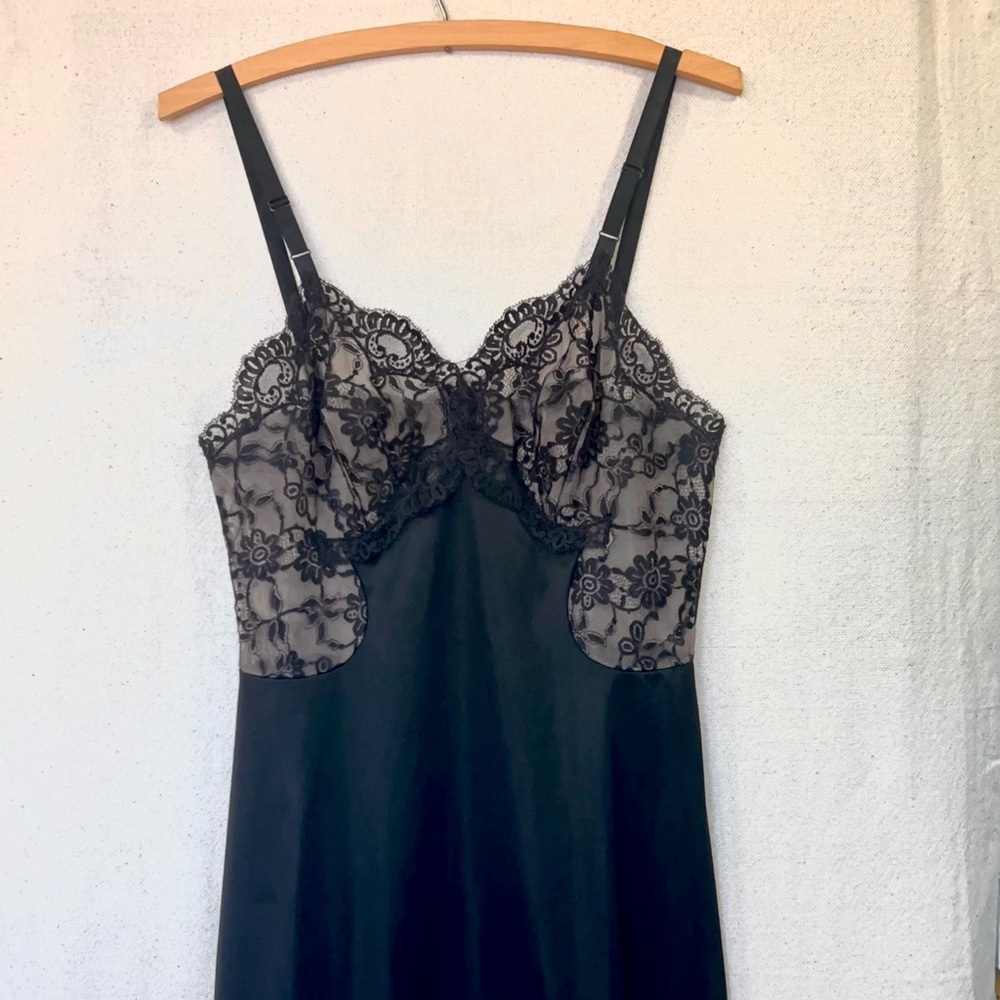 Vintage 1960’s Black Lace Lingerie Nightgown